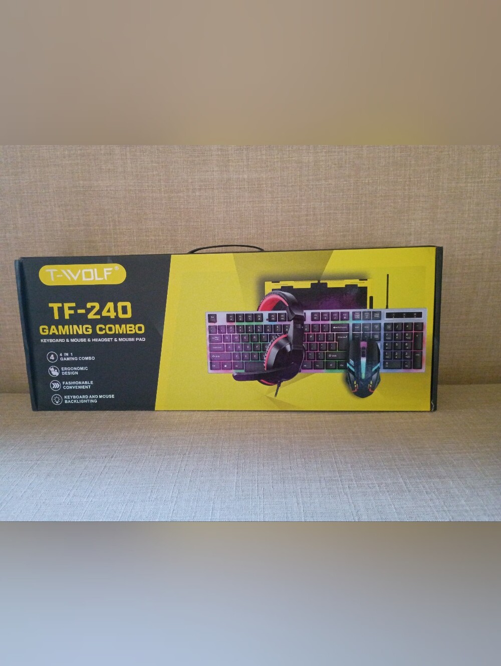 T-WOLF TF-240 4-in-1 Backlit Gaming Keyboard Mouse Headset Set NWT